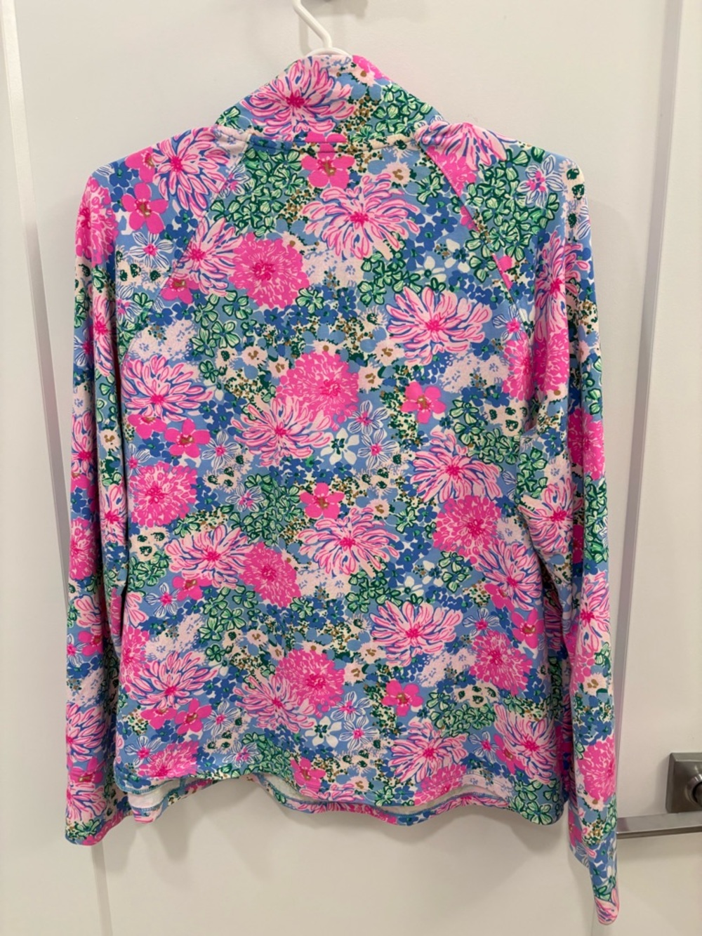 Lilly Pulitzer Melena UPF 50+ Quarter Zip Popover in Multi Lil Soirée All Day L - Picture 9 of 13